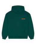 Sweat à capuche vert avec un logo orange de la marque sur la poitrine.