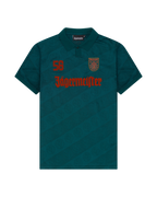 Maillot vert Jägermeister avec branding sur le devant.